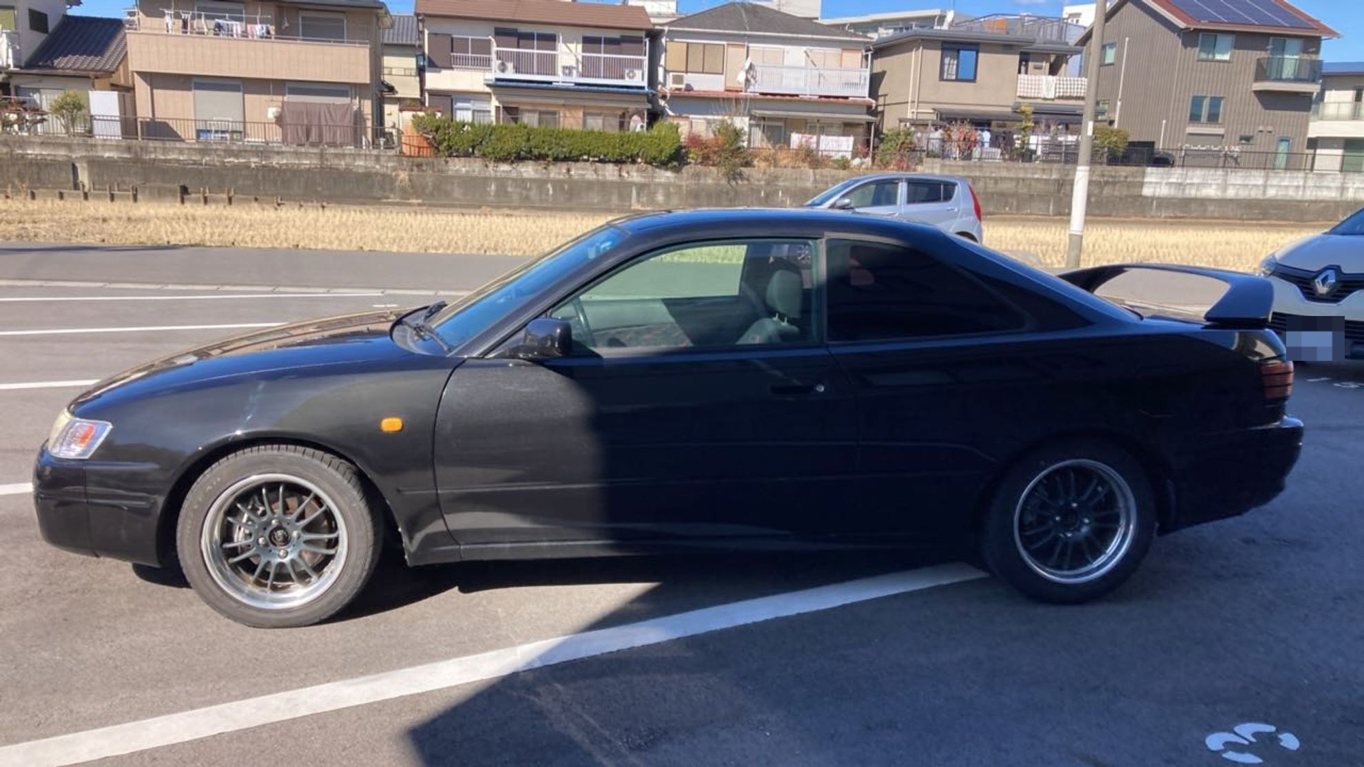 外装右