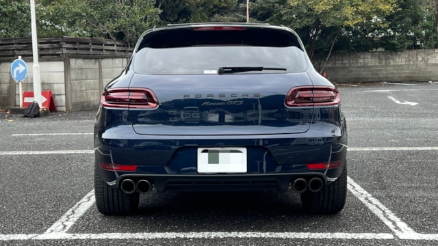 外装右