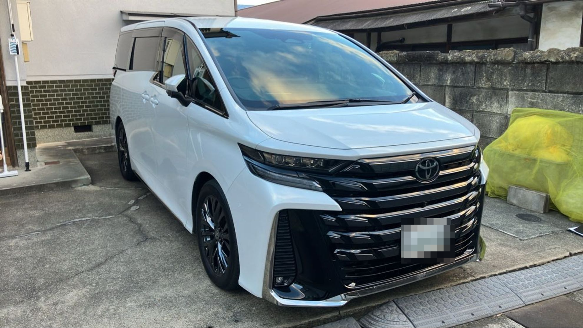 外装右前