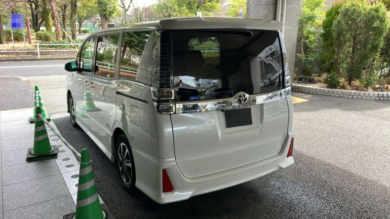 外装左後方