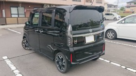 外装左後方
