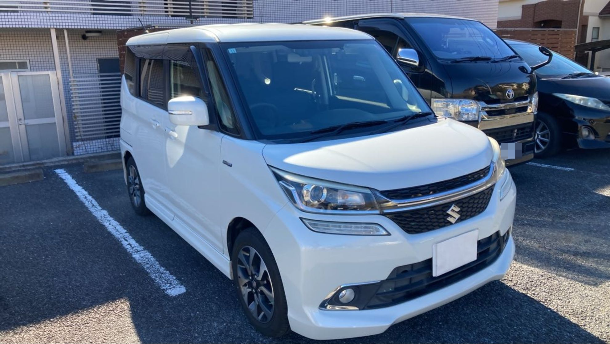 外装右前