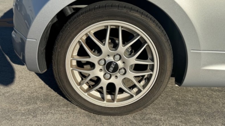 タイヤホイール後