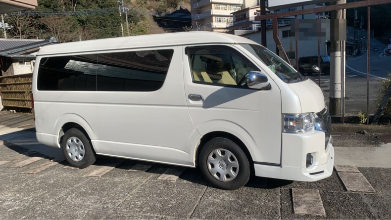外装右