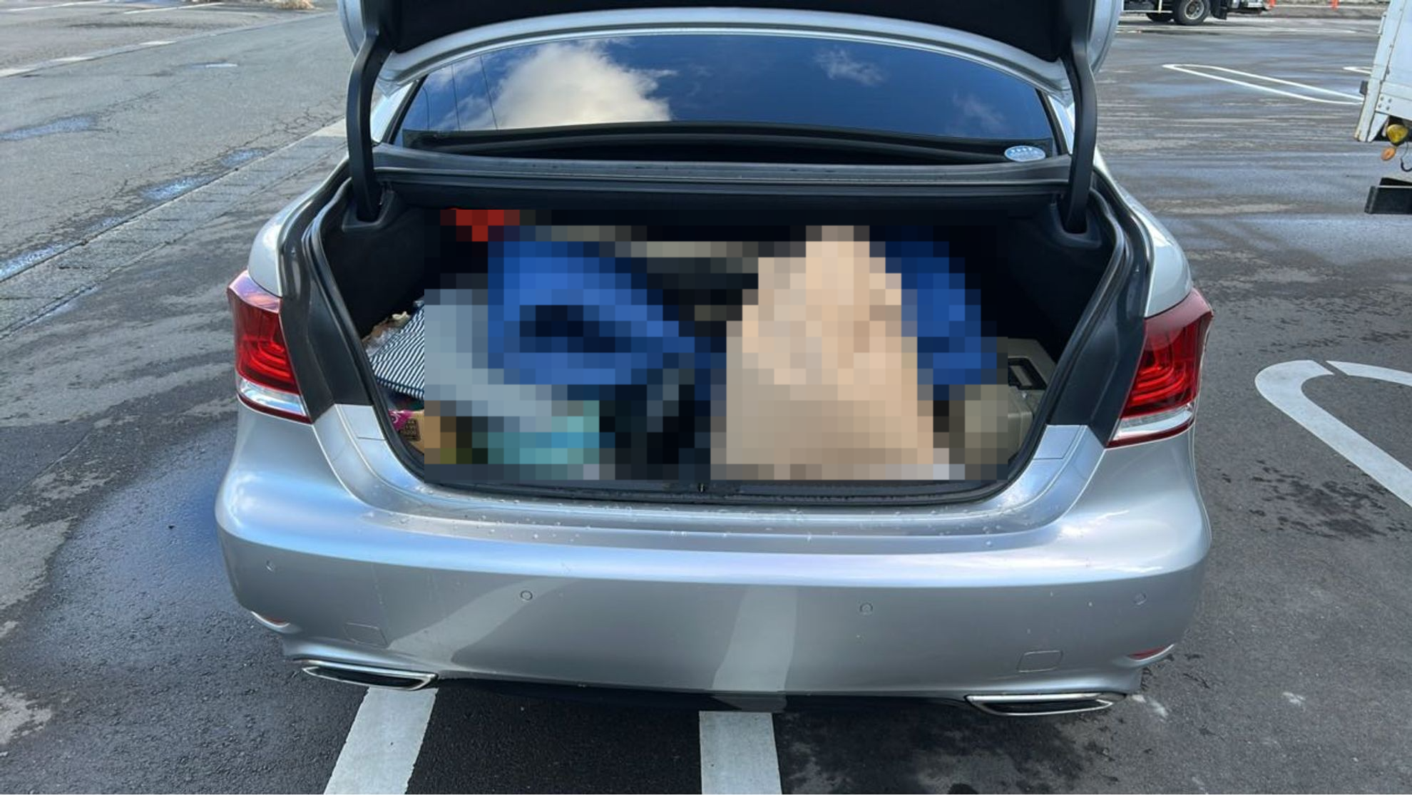 内装トランク