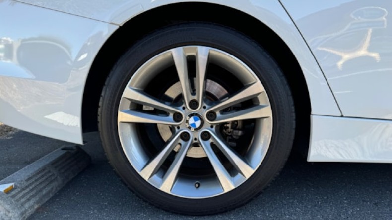 タイヤホイール後