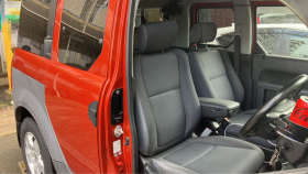 内装前方シート