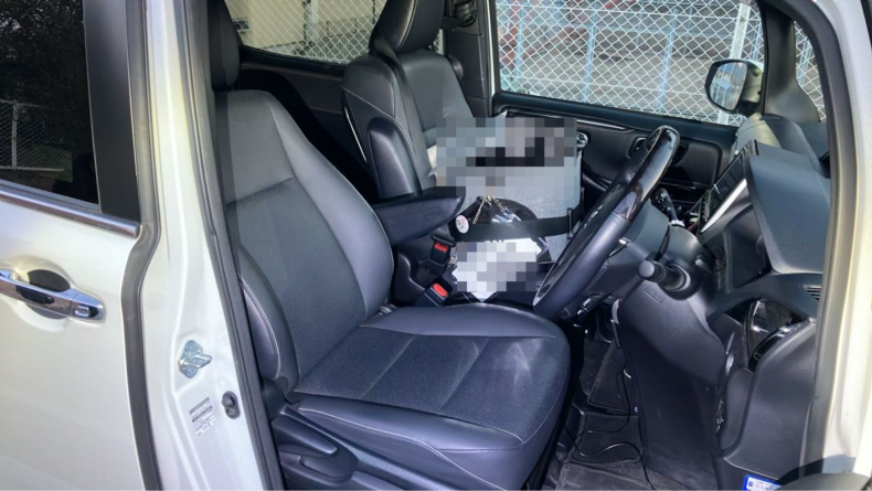 内装前方シート