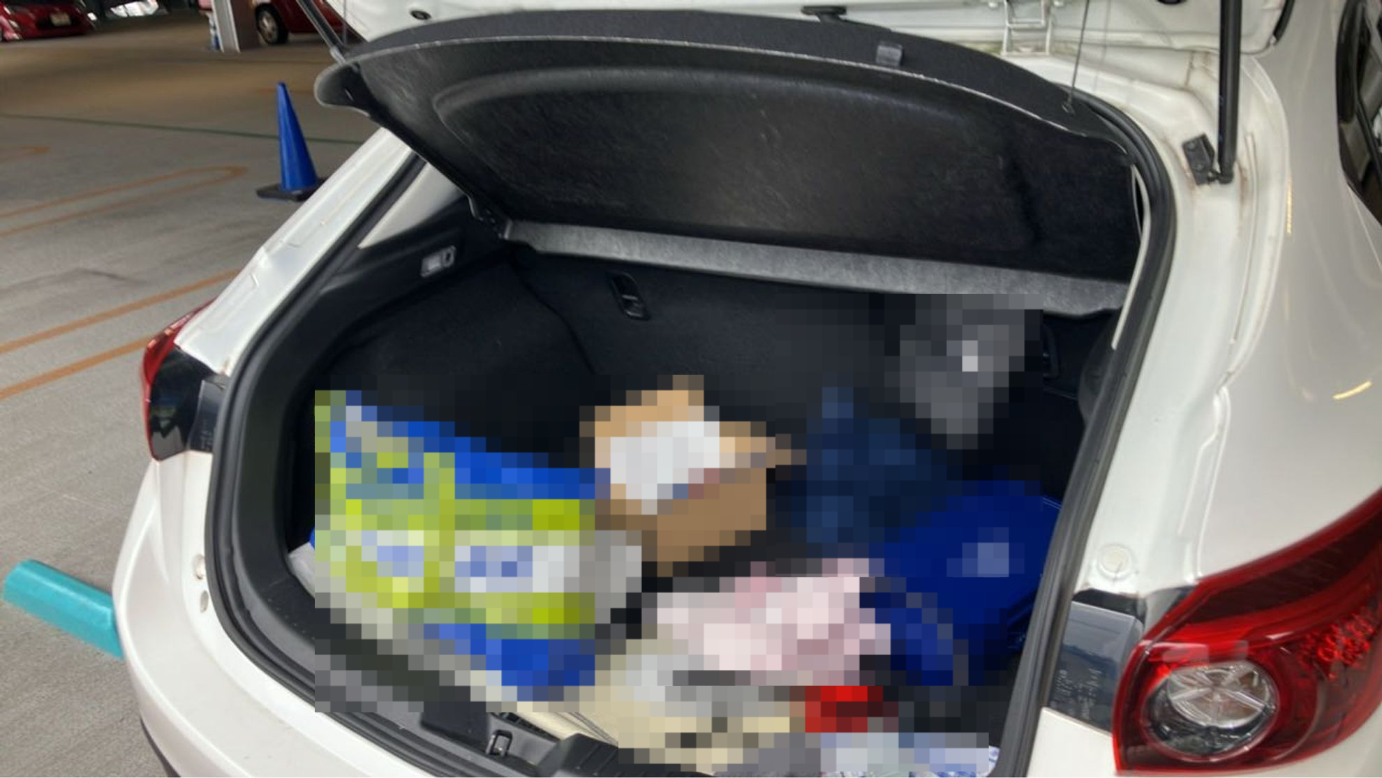 内装トランク