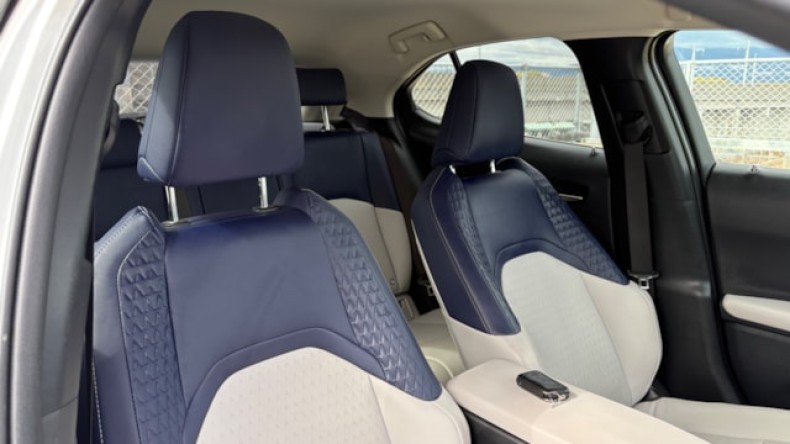 内装前方シート