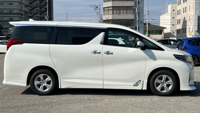 外装右