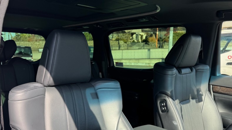 内装前方シート