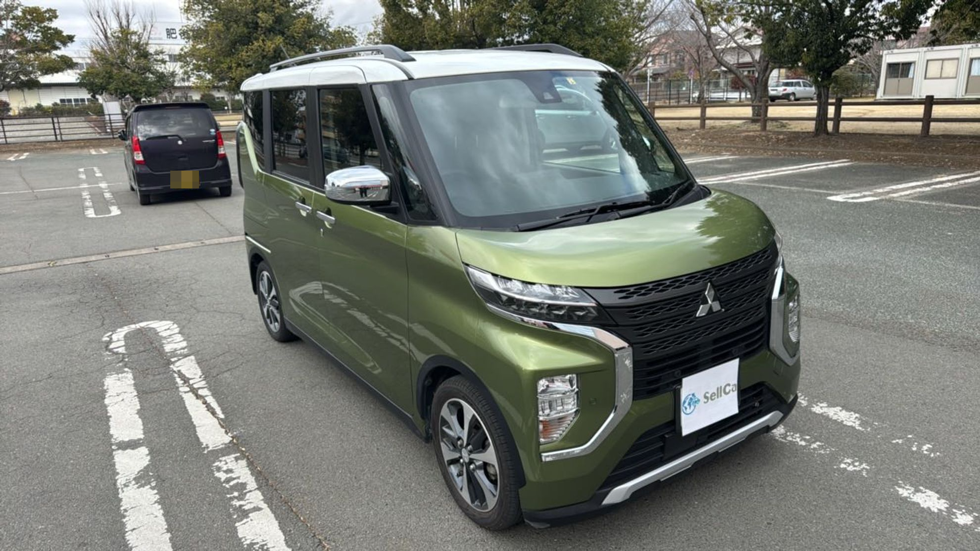 外装右前