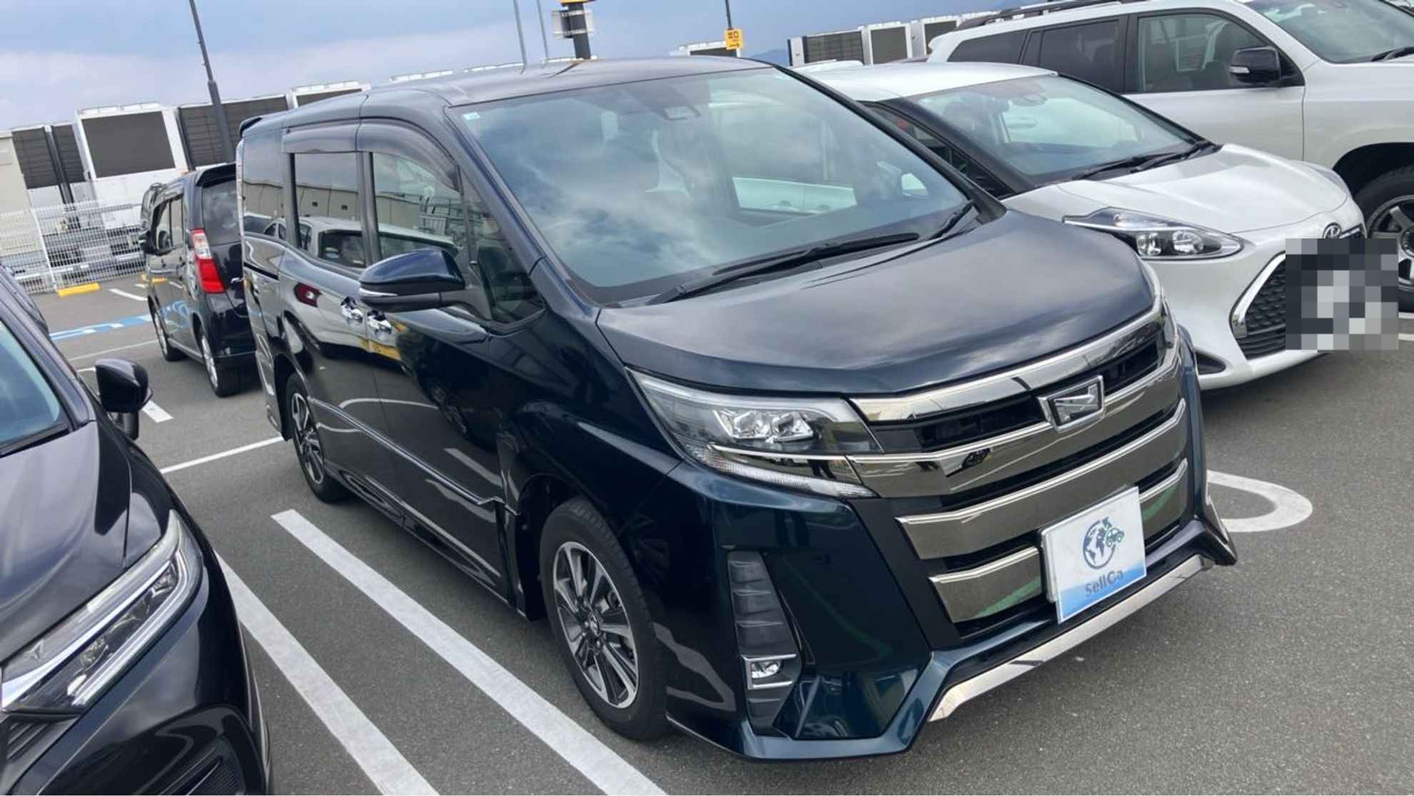 外装右前