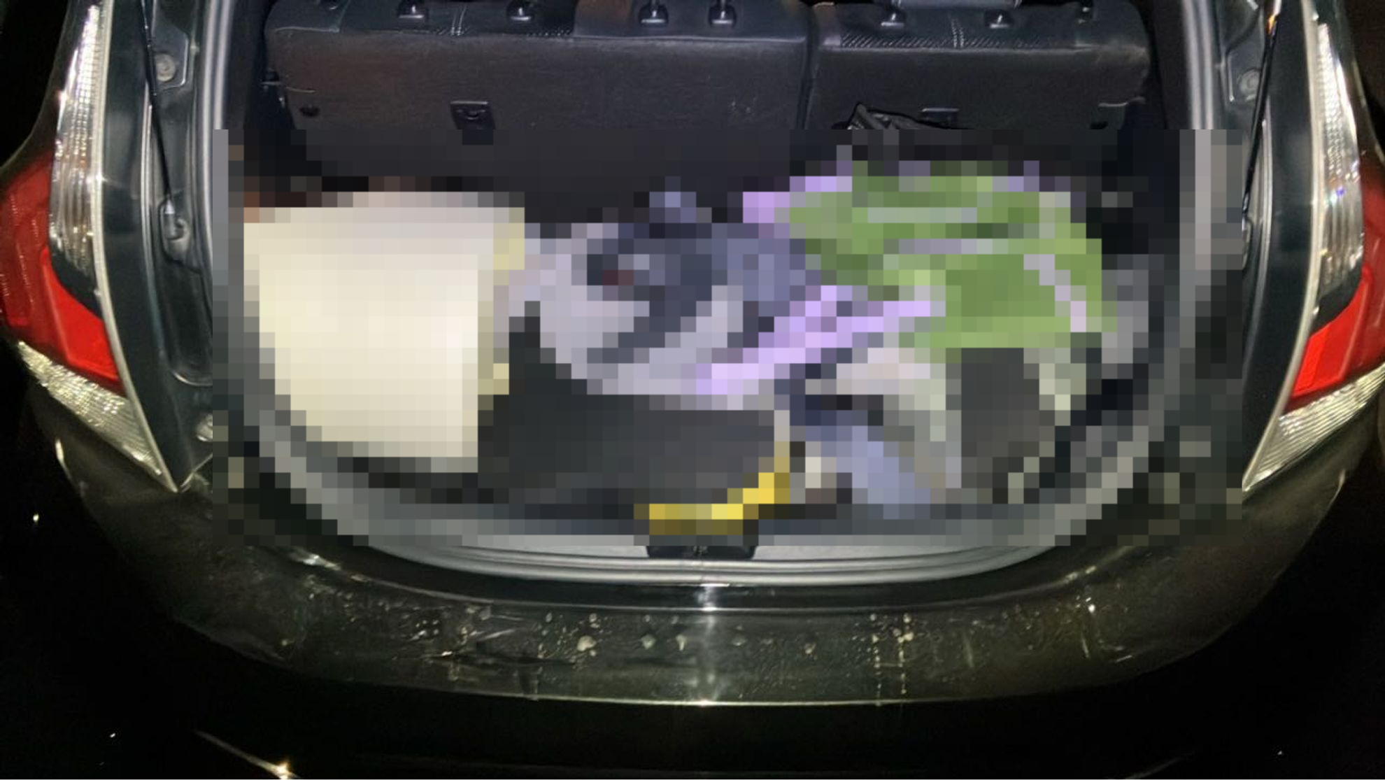内装トランク