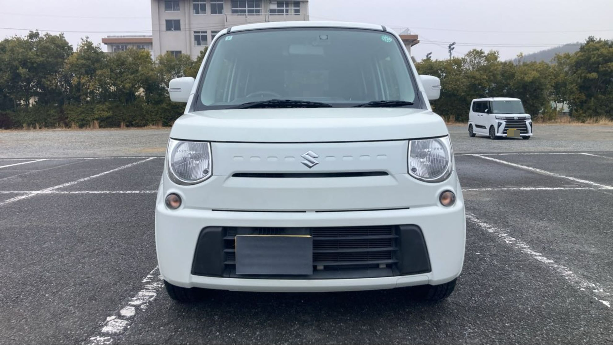 外装前方