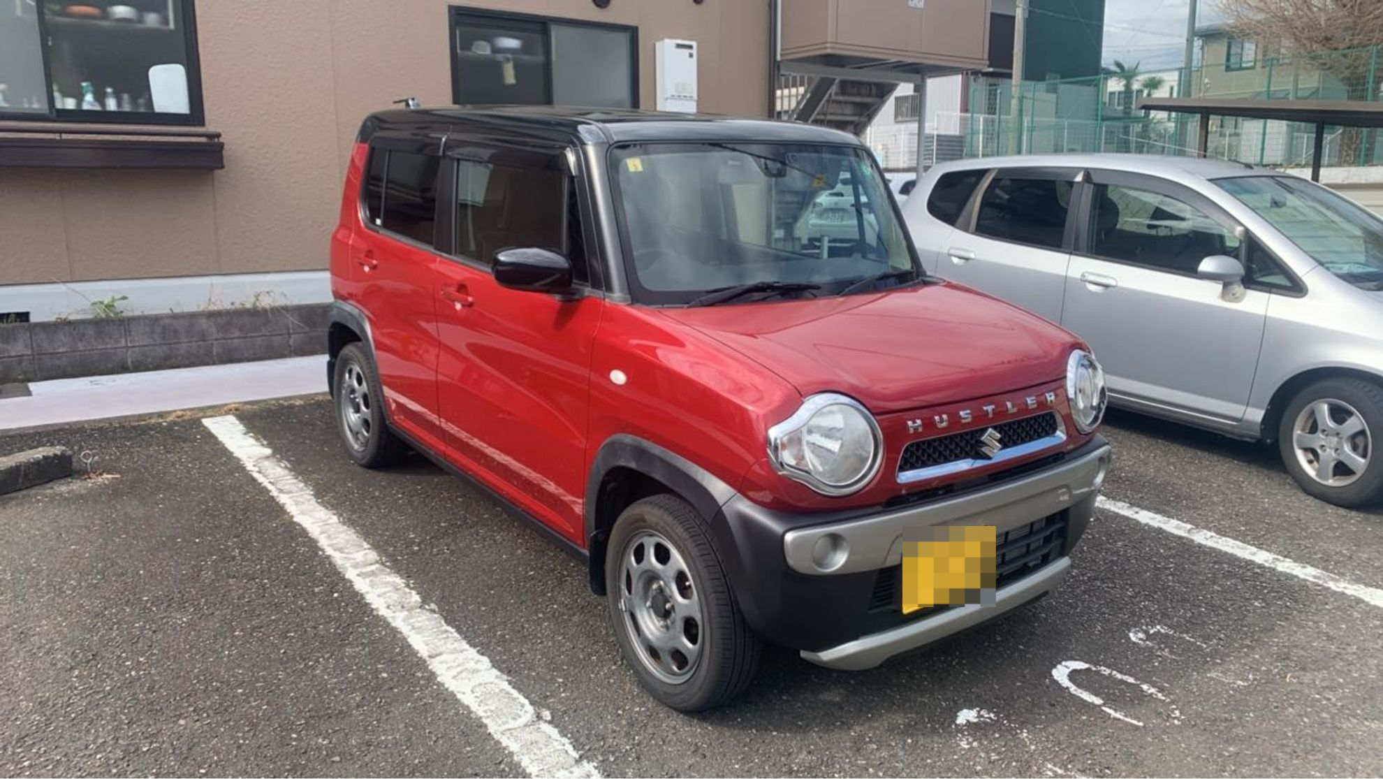 外装右前