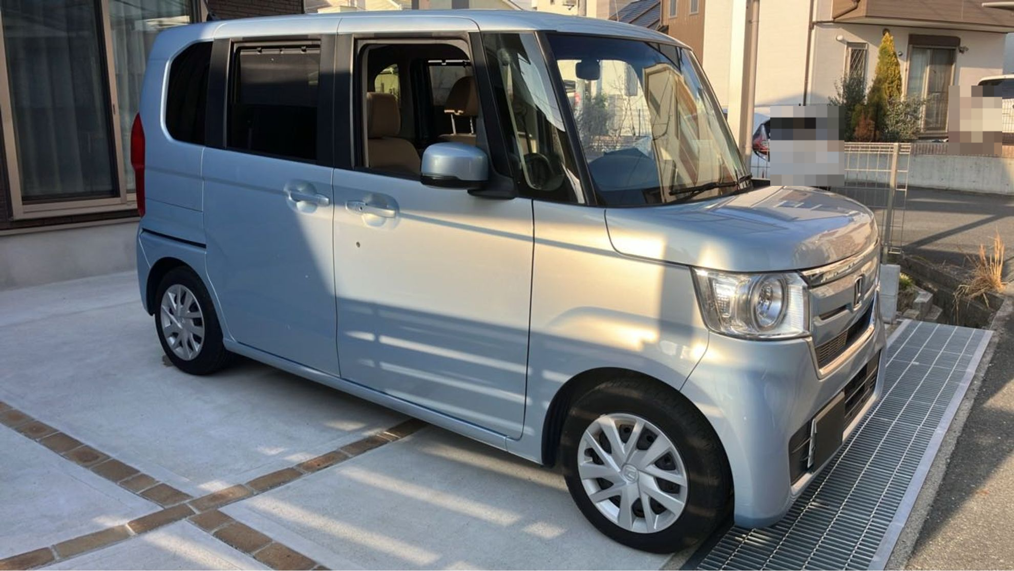外装右