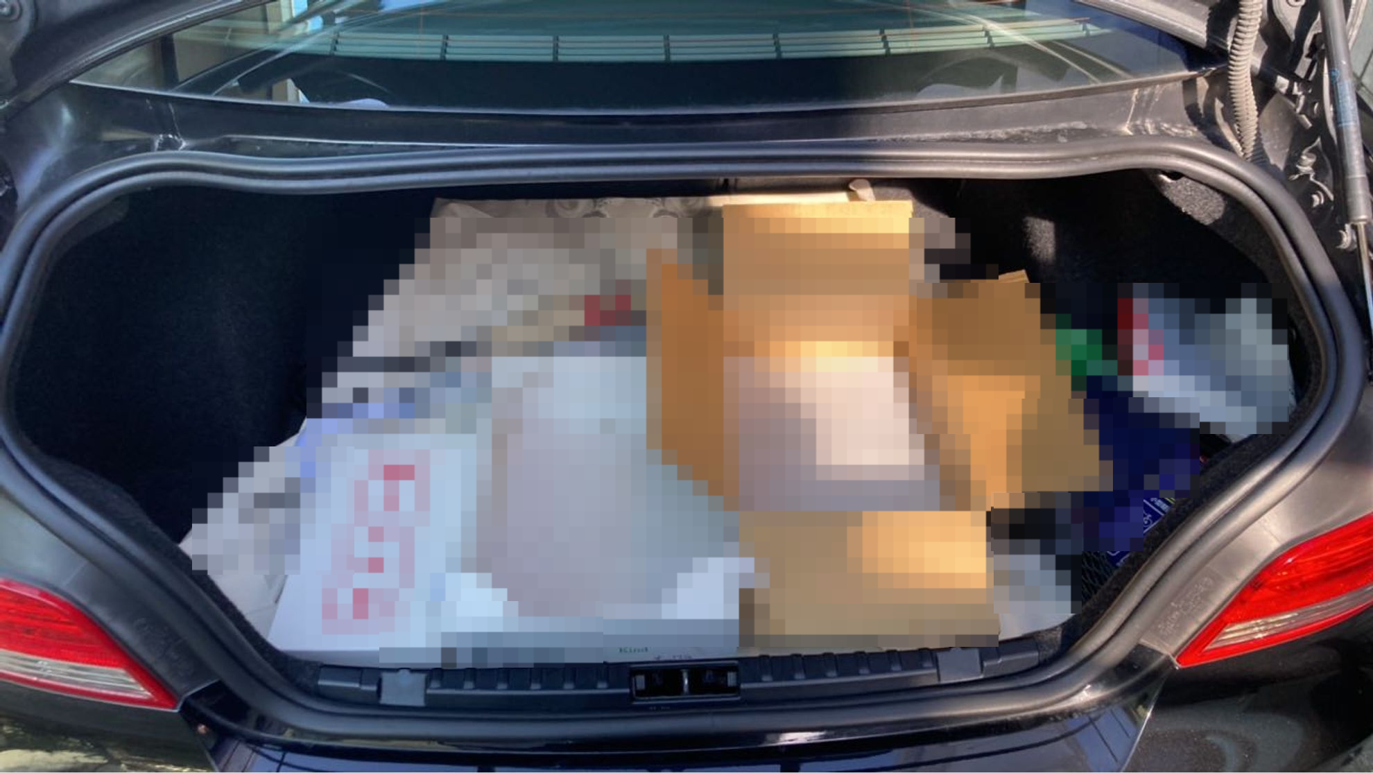 内装トランク