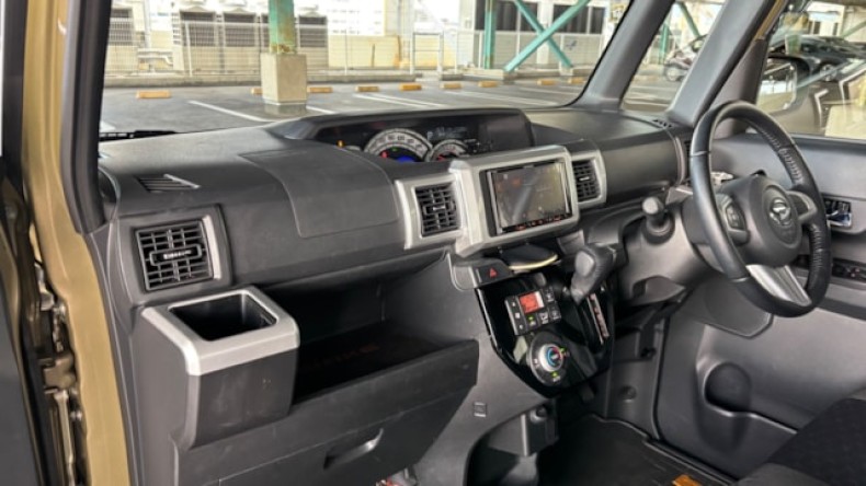 内装インパネ全体