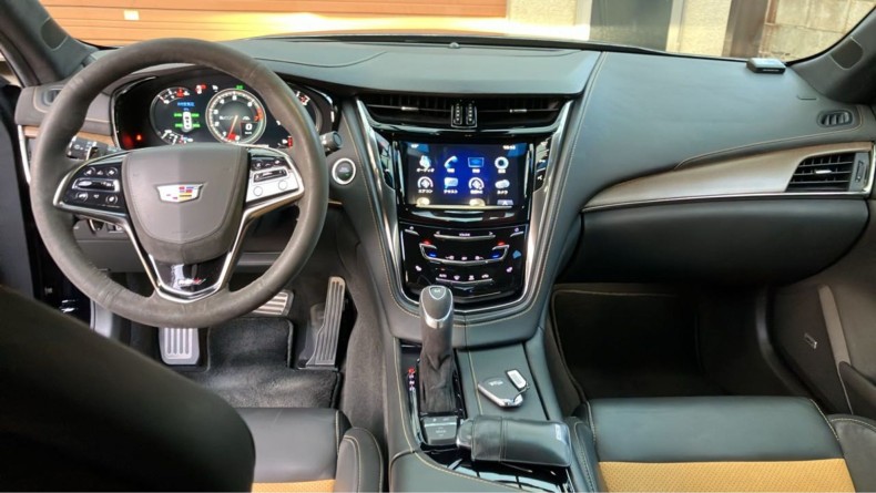 内装インパネ全体