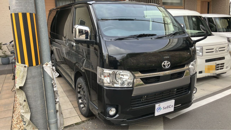 外装右前