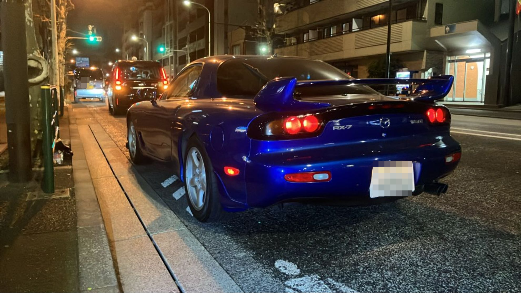 外装左後方