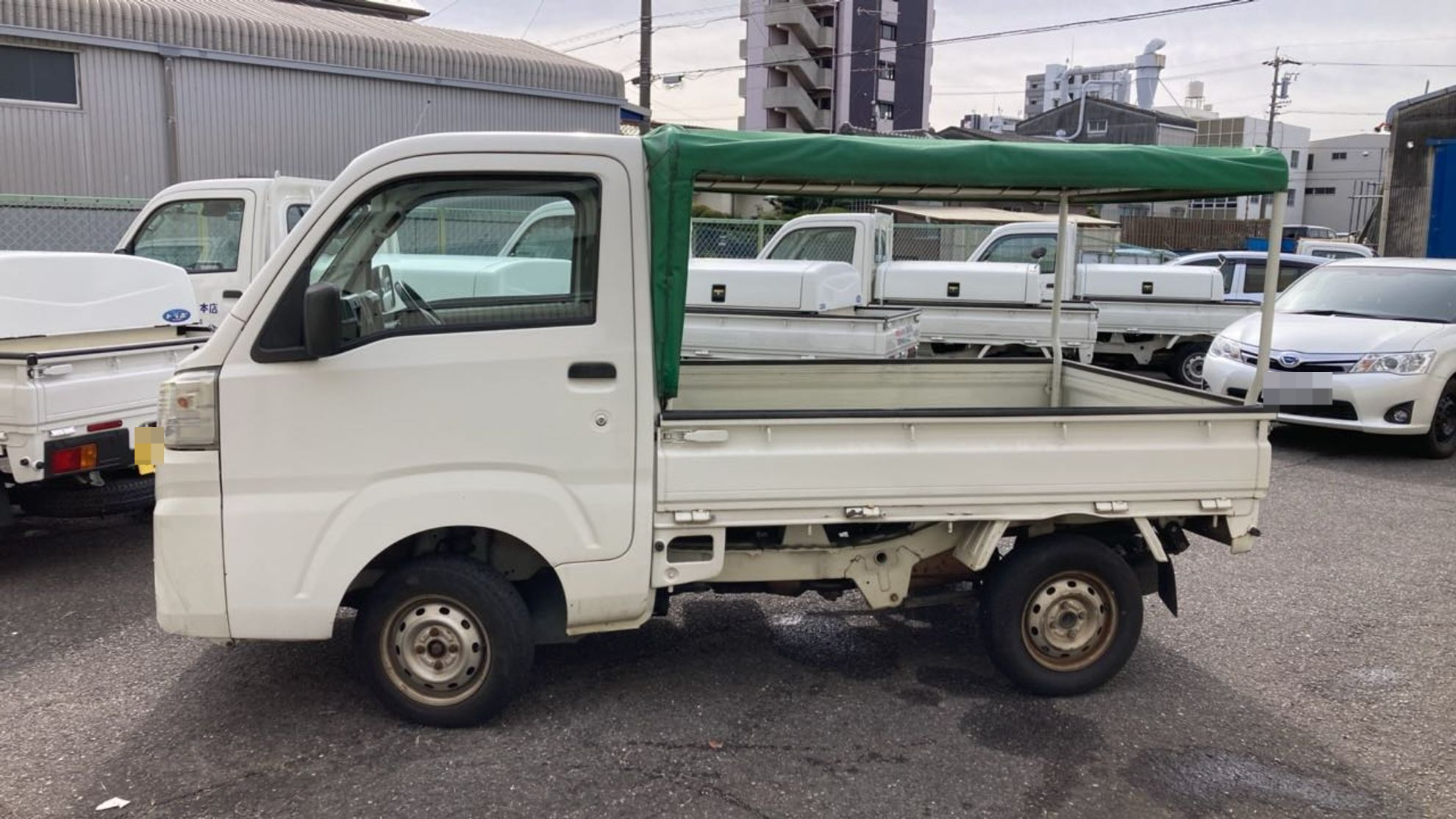 外装右