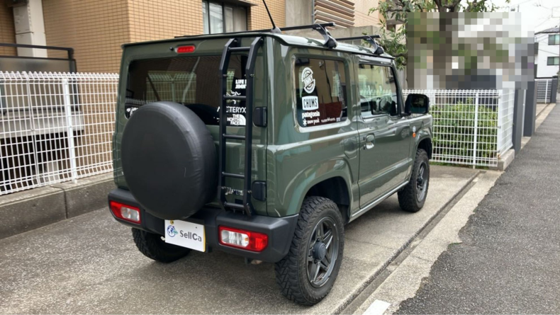 外装右後