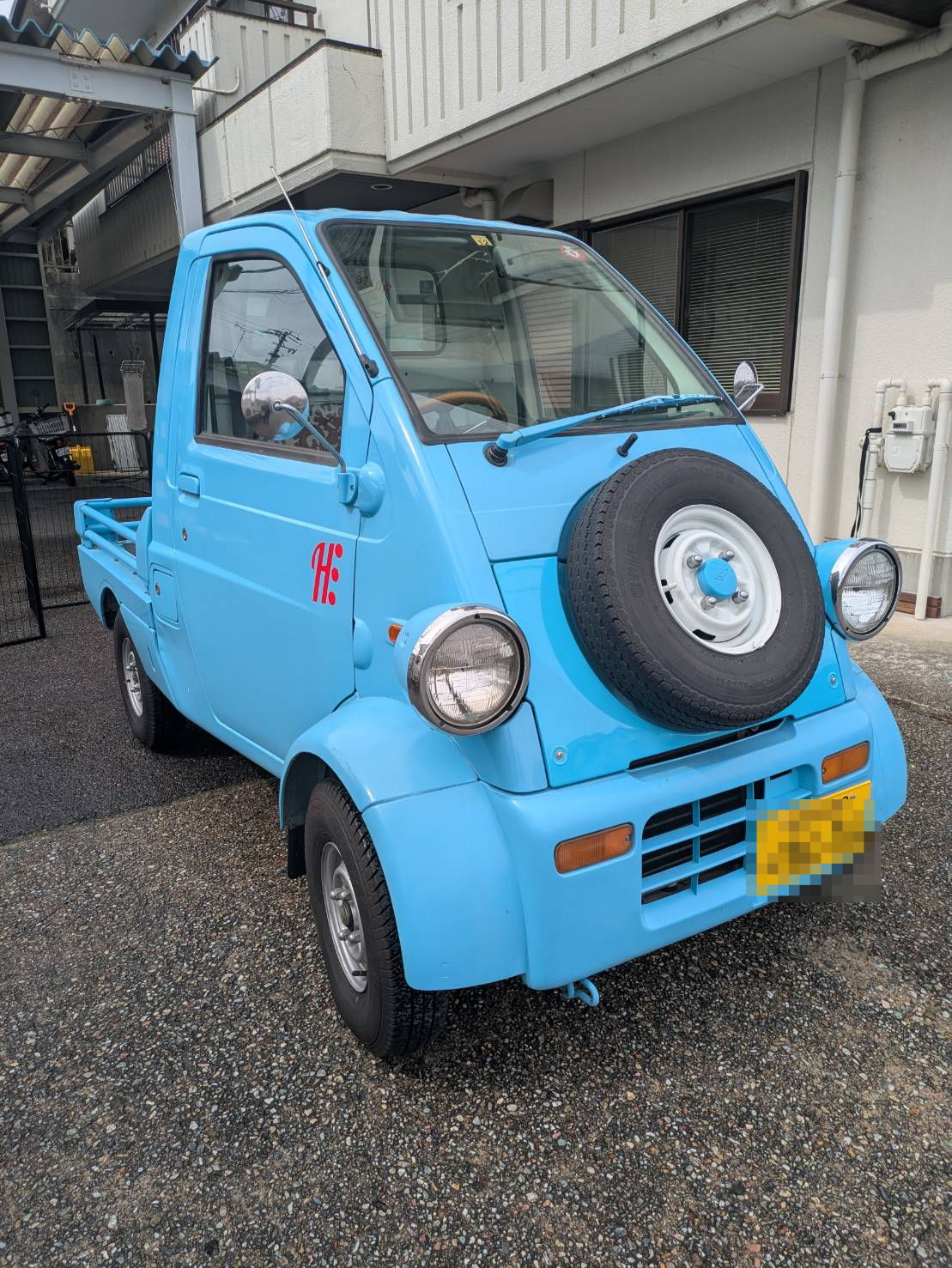 外装右前