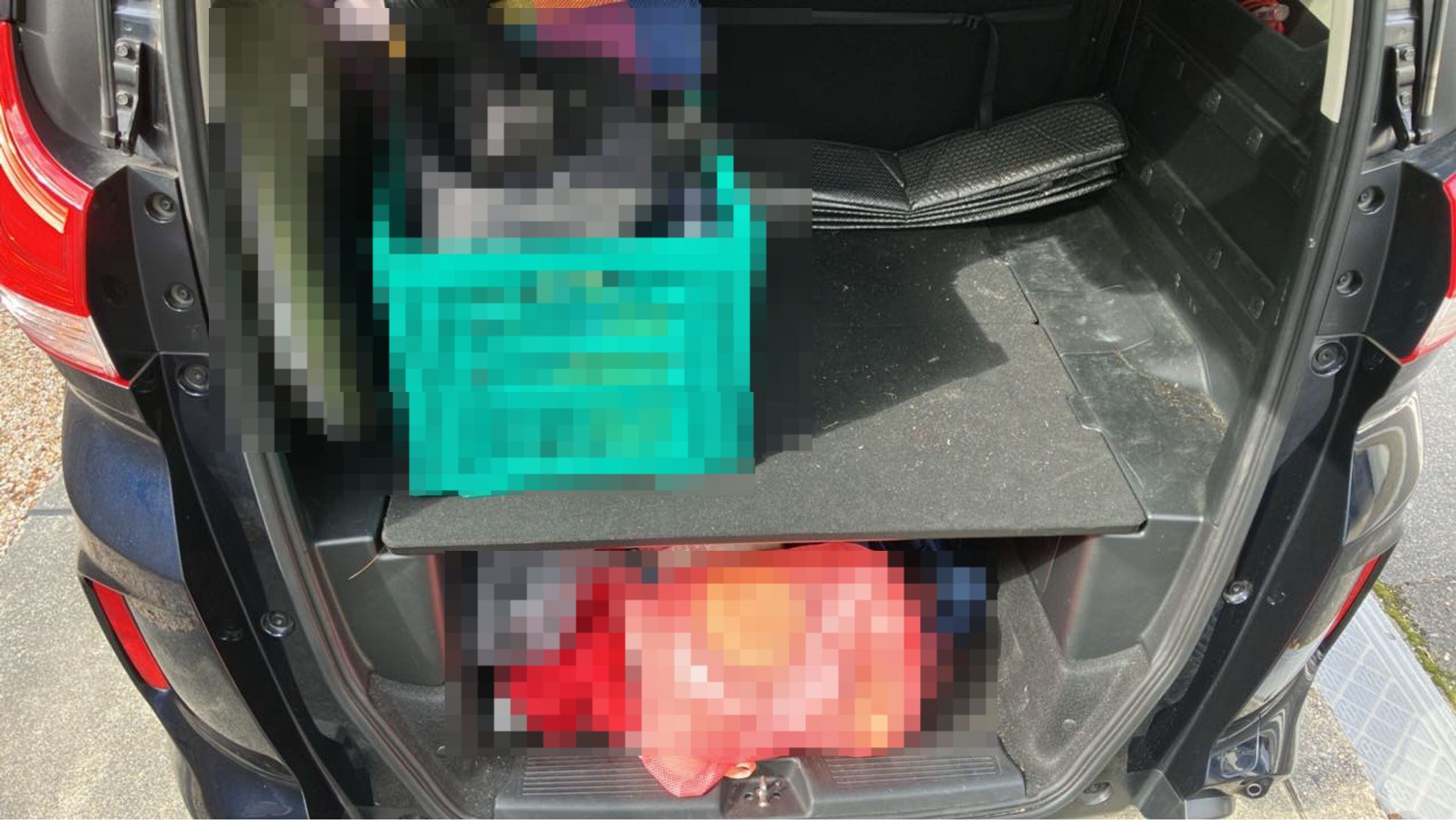 内装トランク