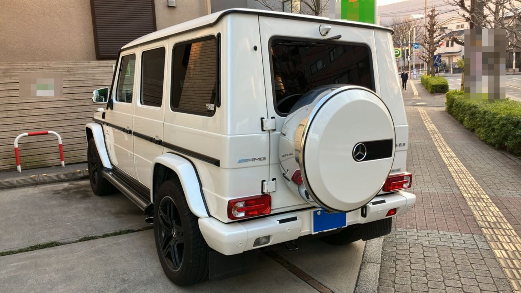 外装左後方
