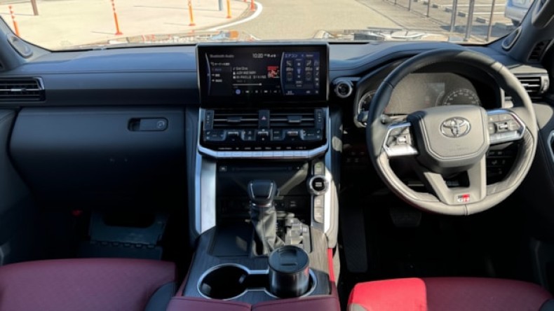 内装インパネ全体