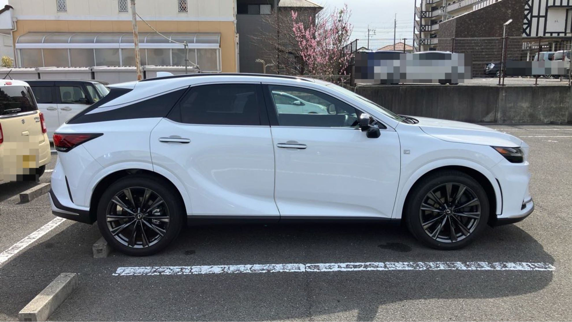 外装右