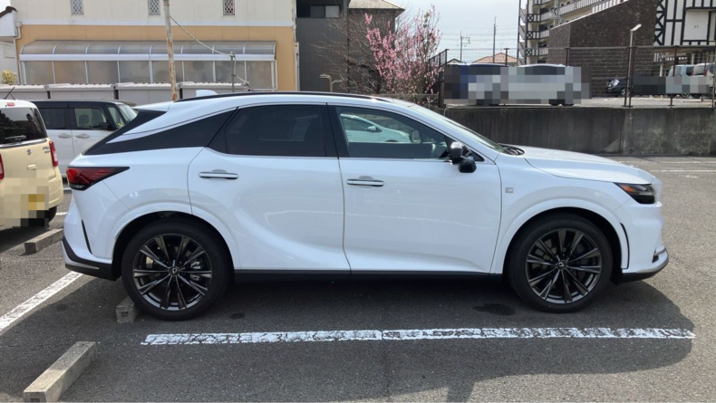 外装右
