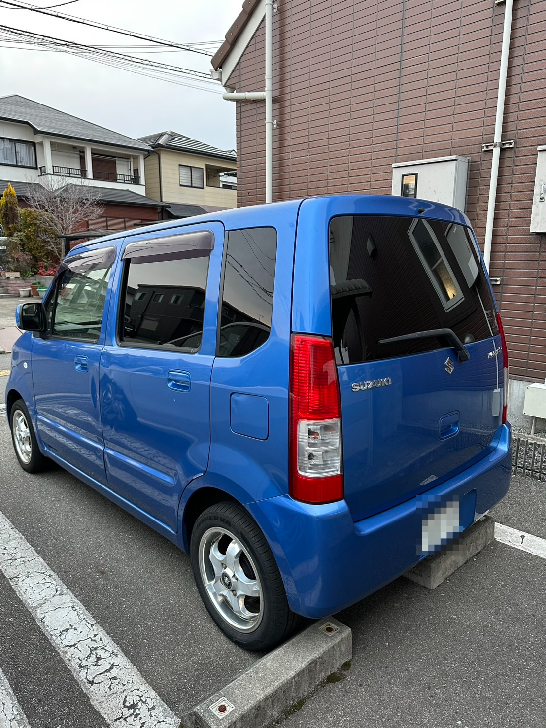 外装左後方