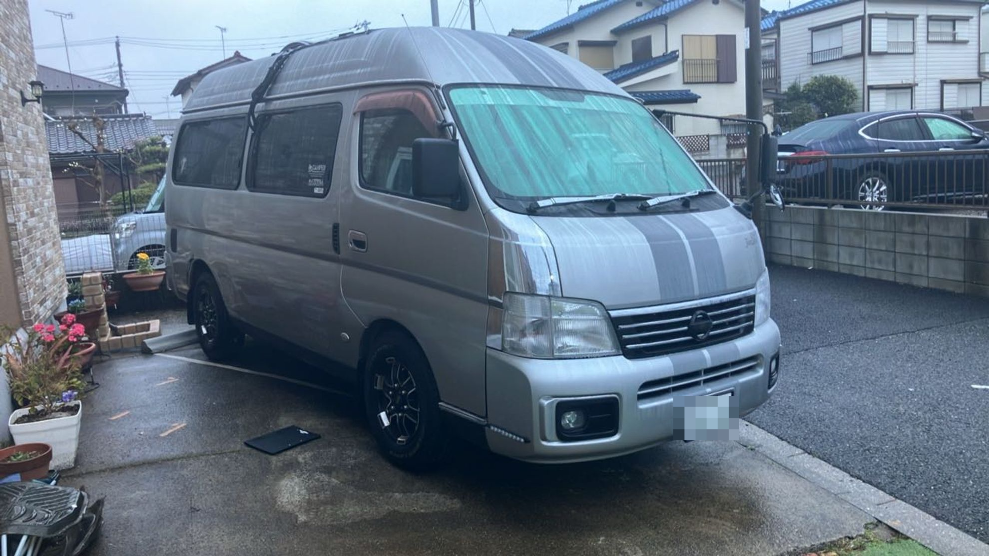 外装右前