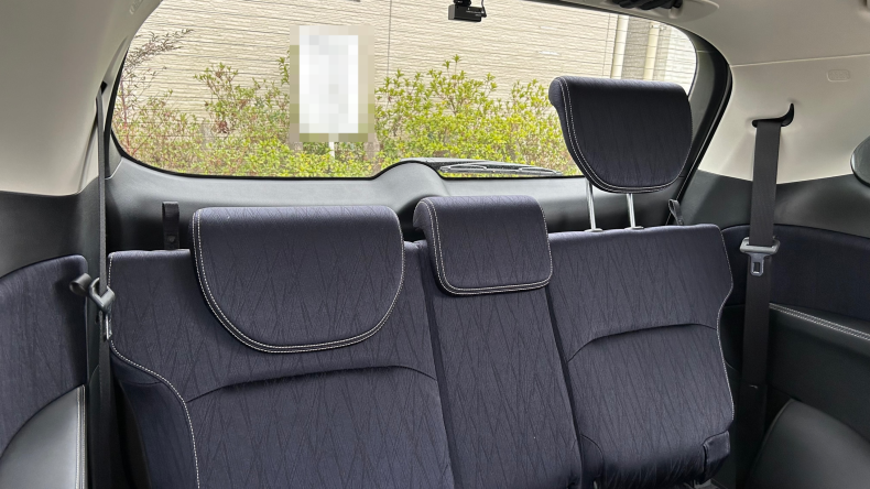 内装後方シート