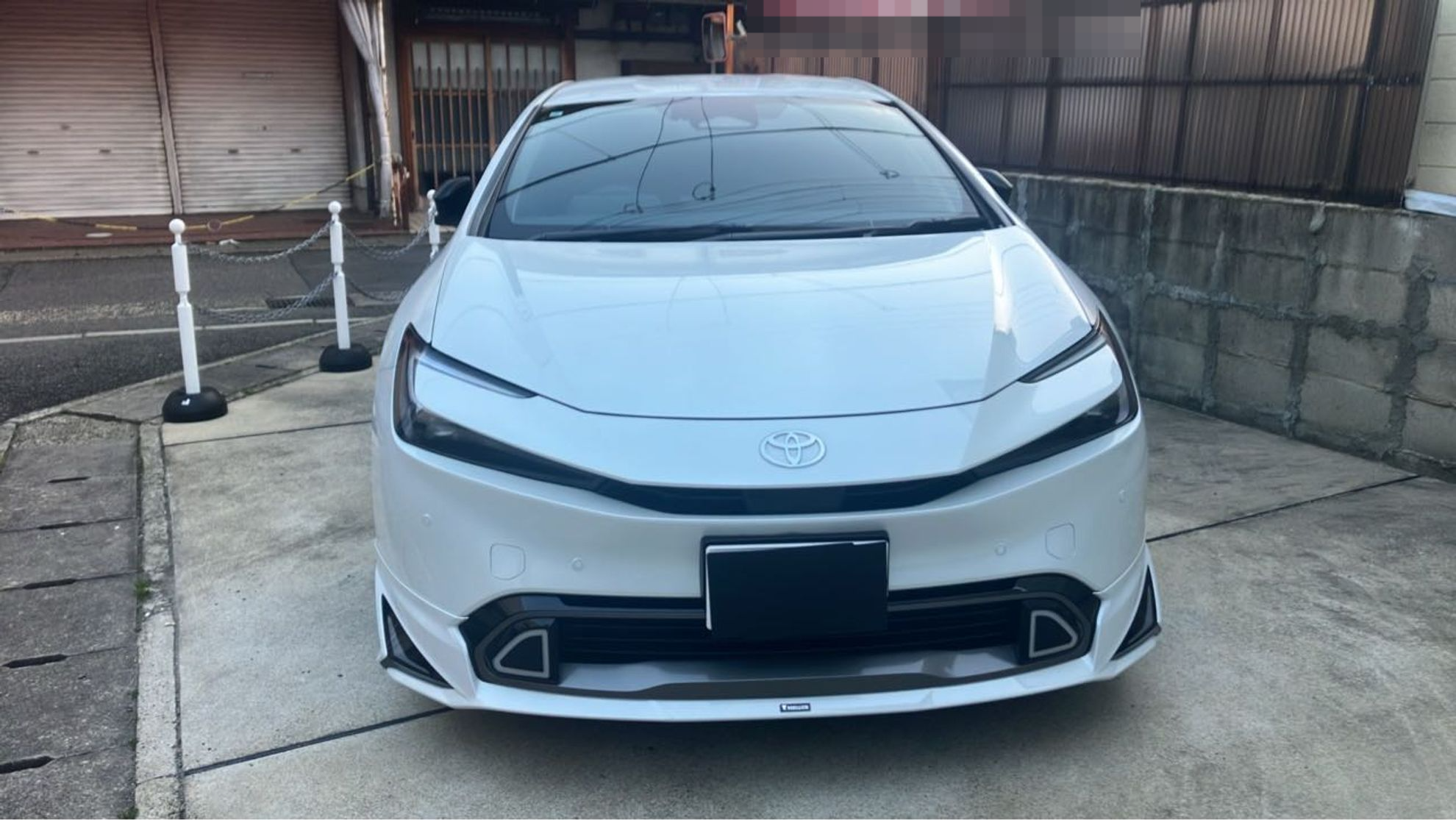 外装前方