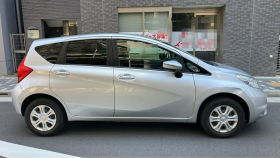 外装右