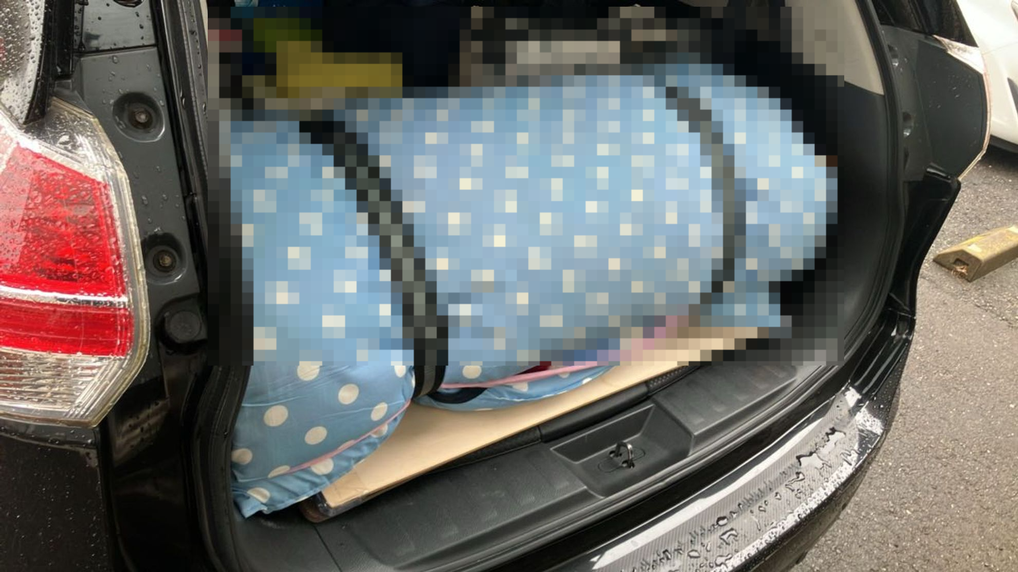 内装トランク