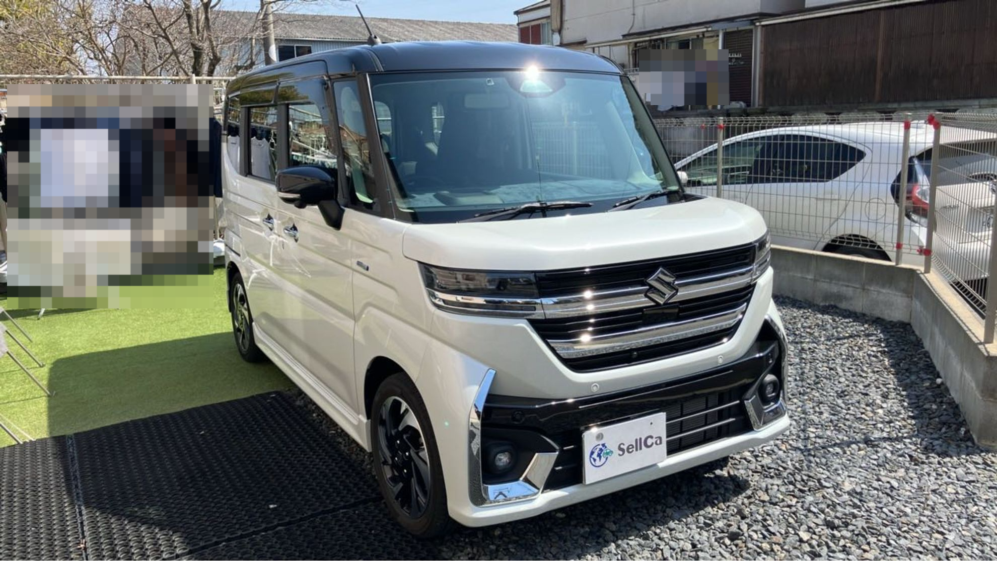 外装右前