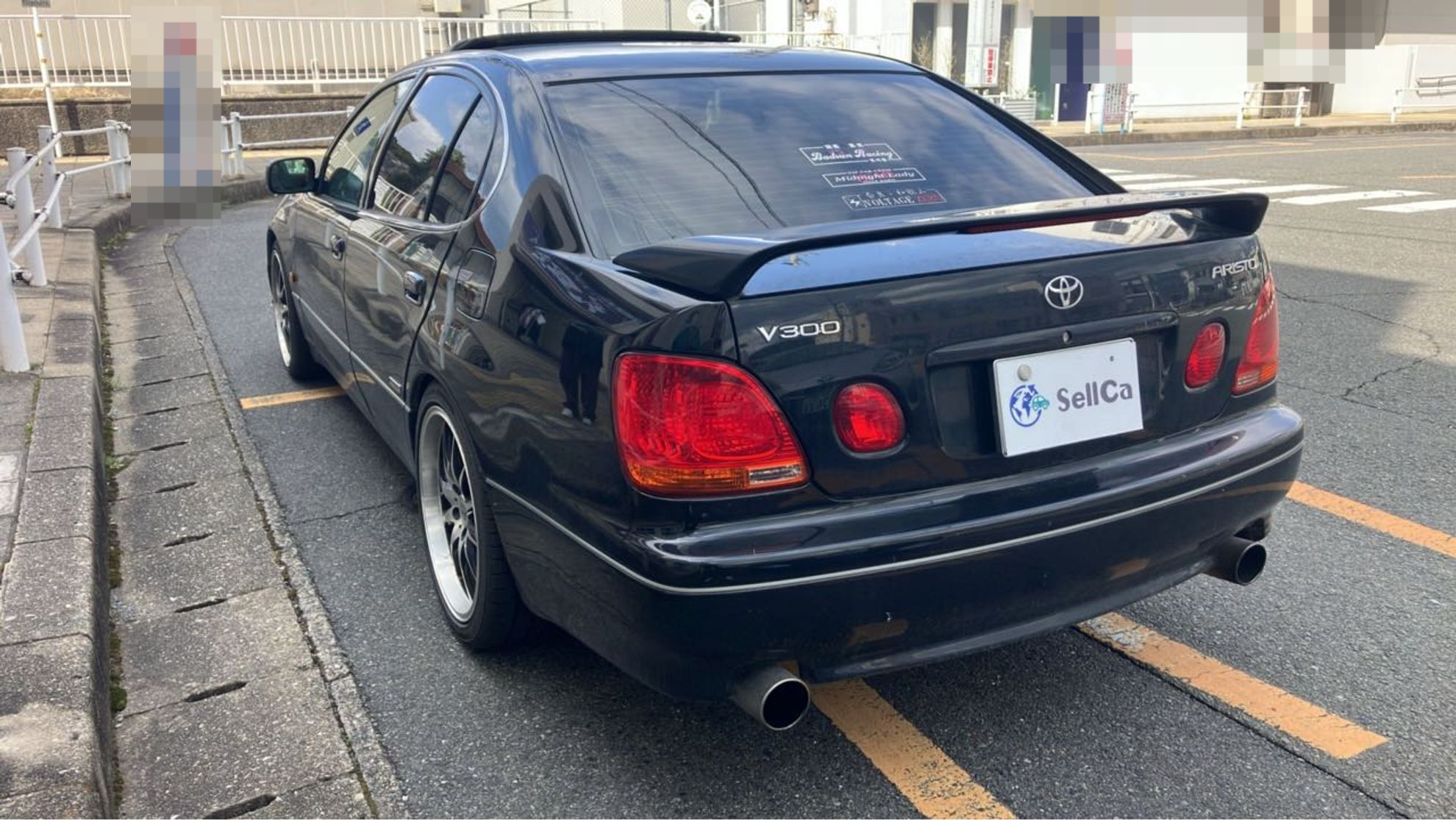 外装左後方