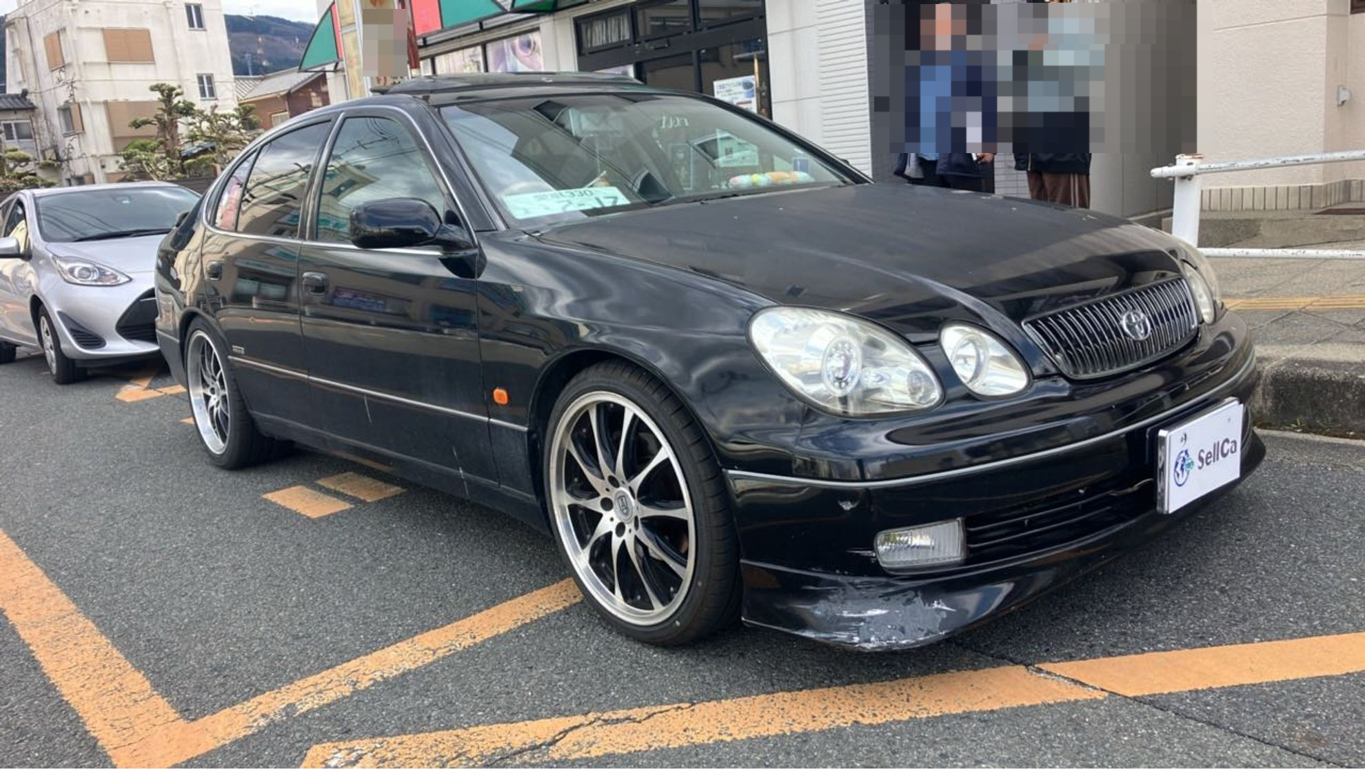 外装右前
