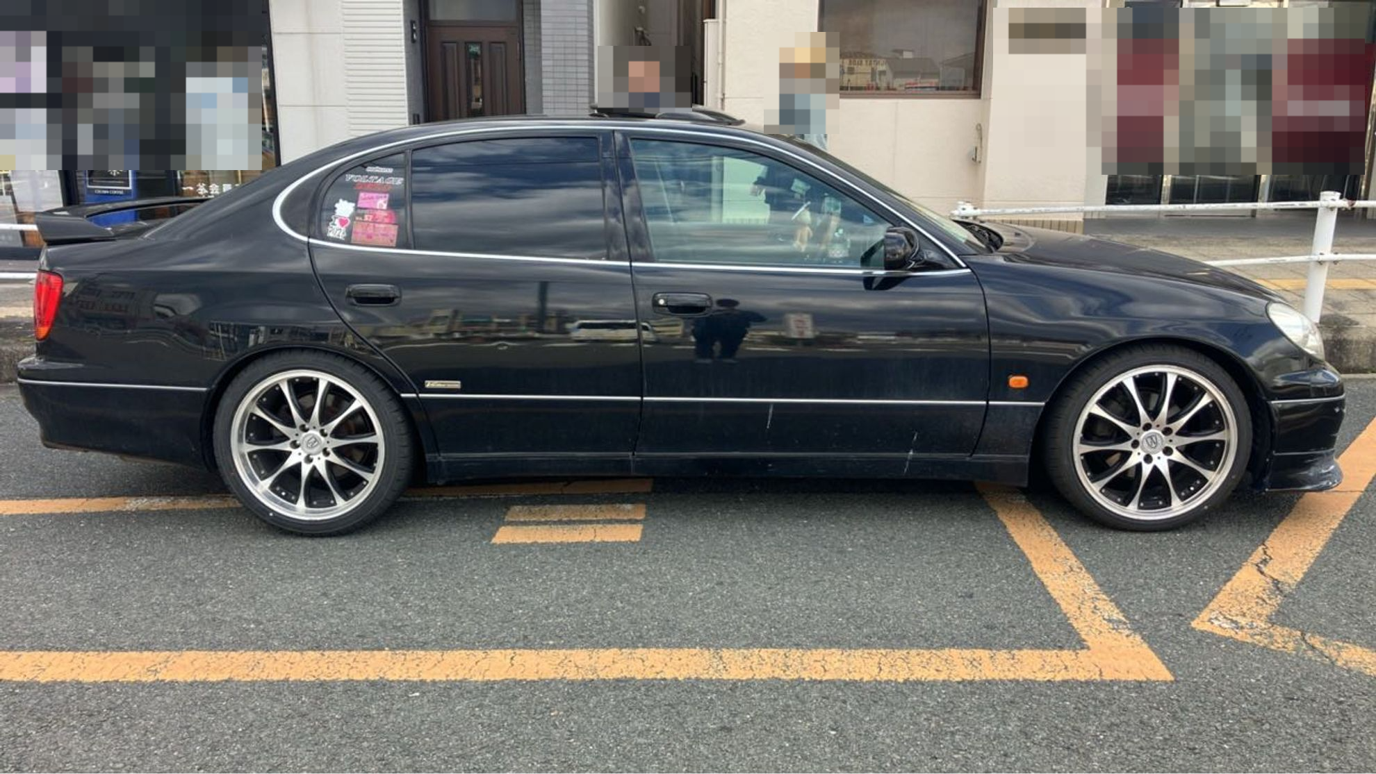 外装右