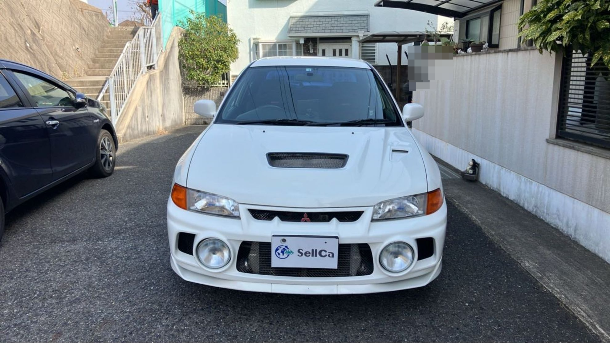 外装前方