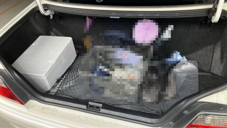 内装トランク