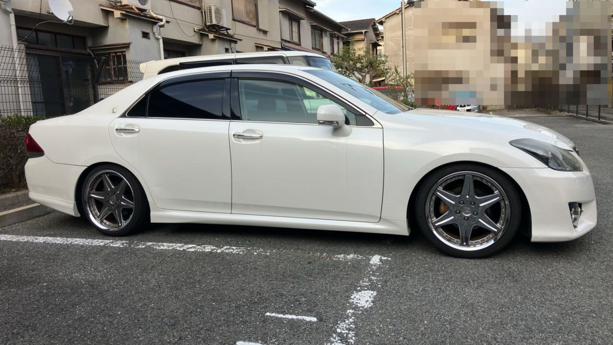 外装右