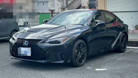car_main_img