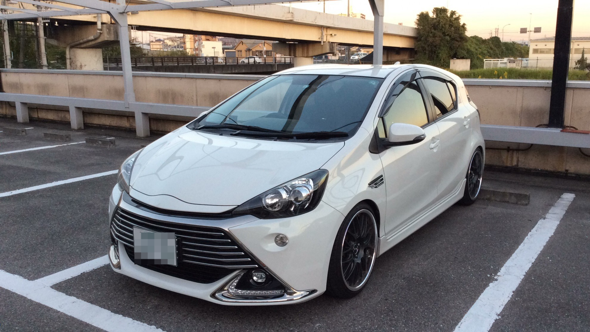 トヨタ アクアの売買実績画像